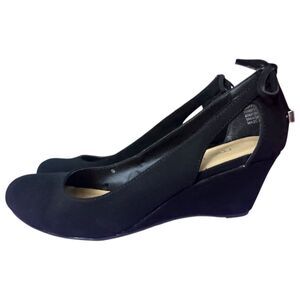 Me Too- Black Wedge with Bow - 8W